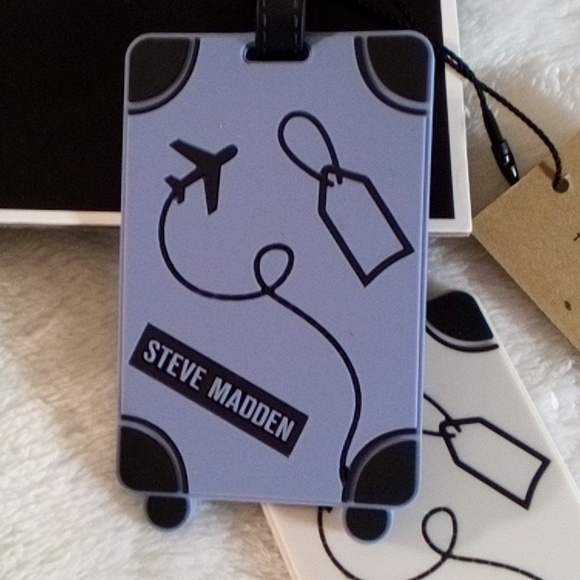 STEVE MADDEN BRAND NEW 4 PIECE LUGGAGE TAG SET - Picture 4 of 8